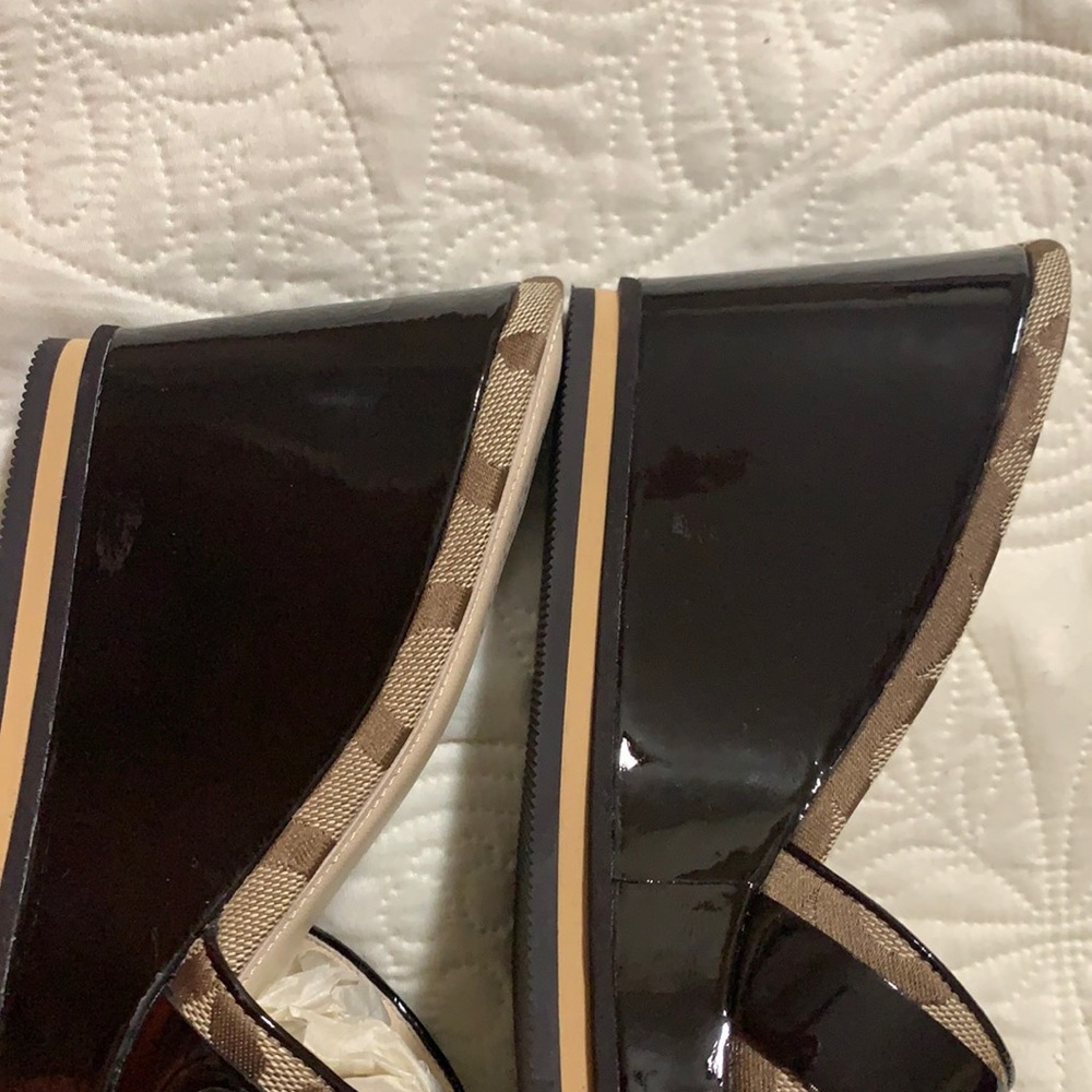 COACH SANDALS - Picture 10 of 12